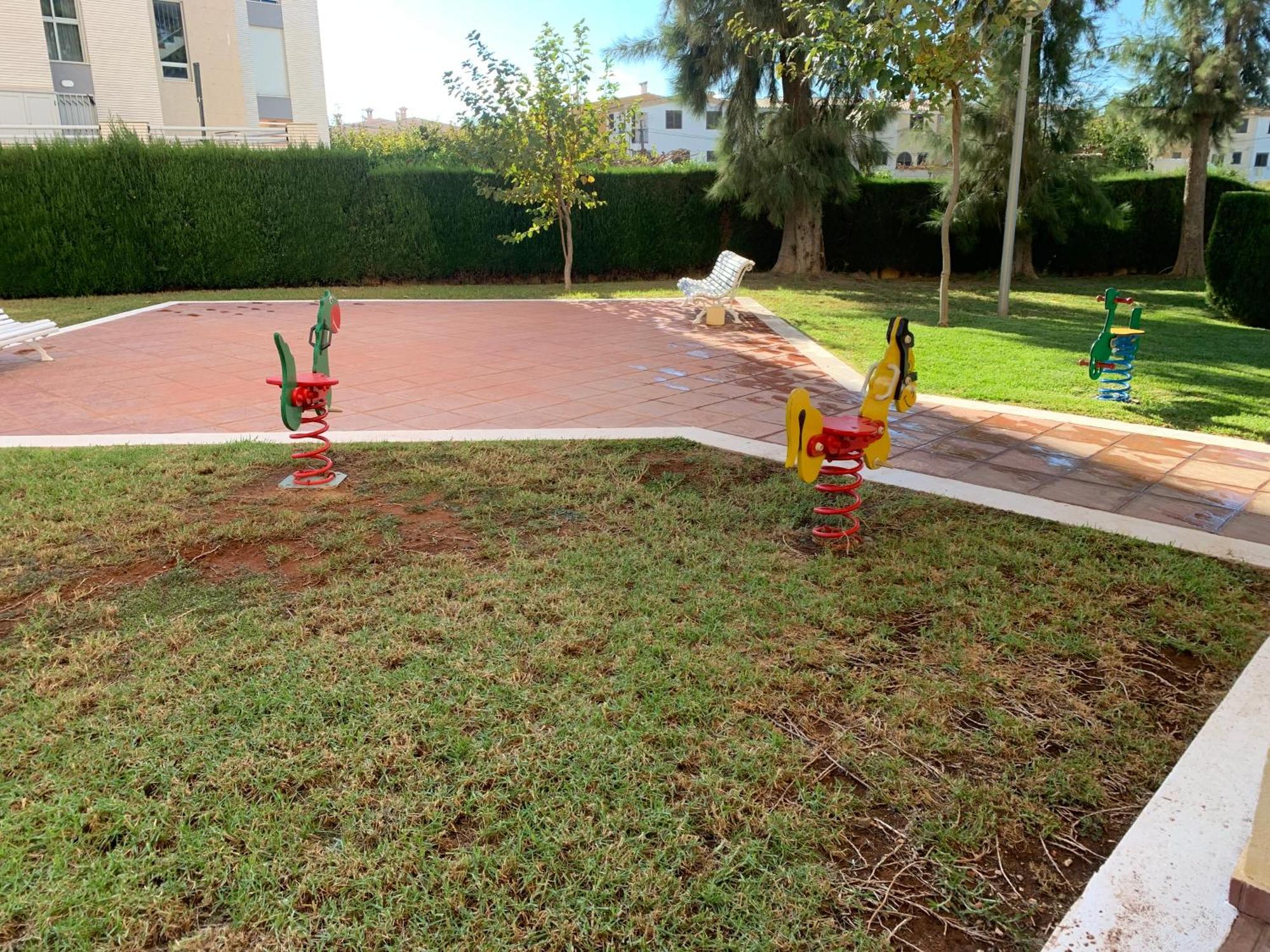 Apto Residencial En Benicasim 베니카씸 외부 사진