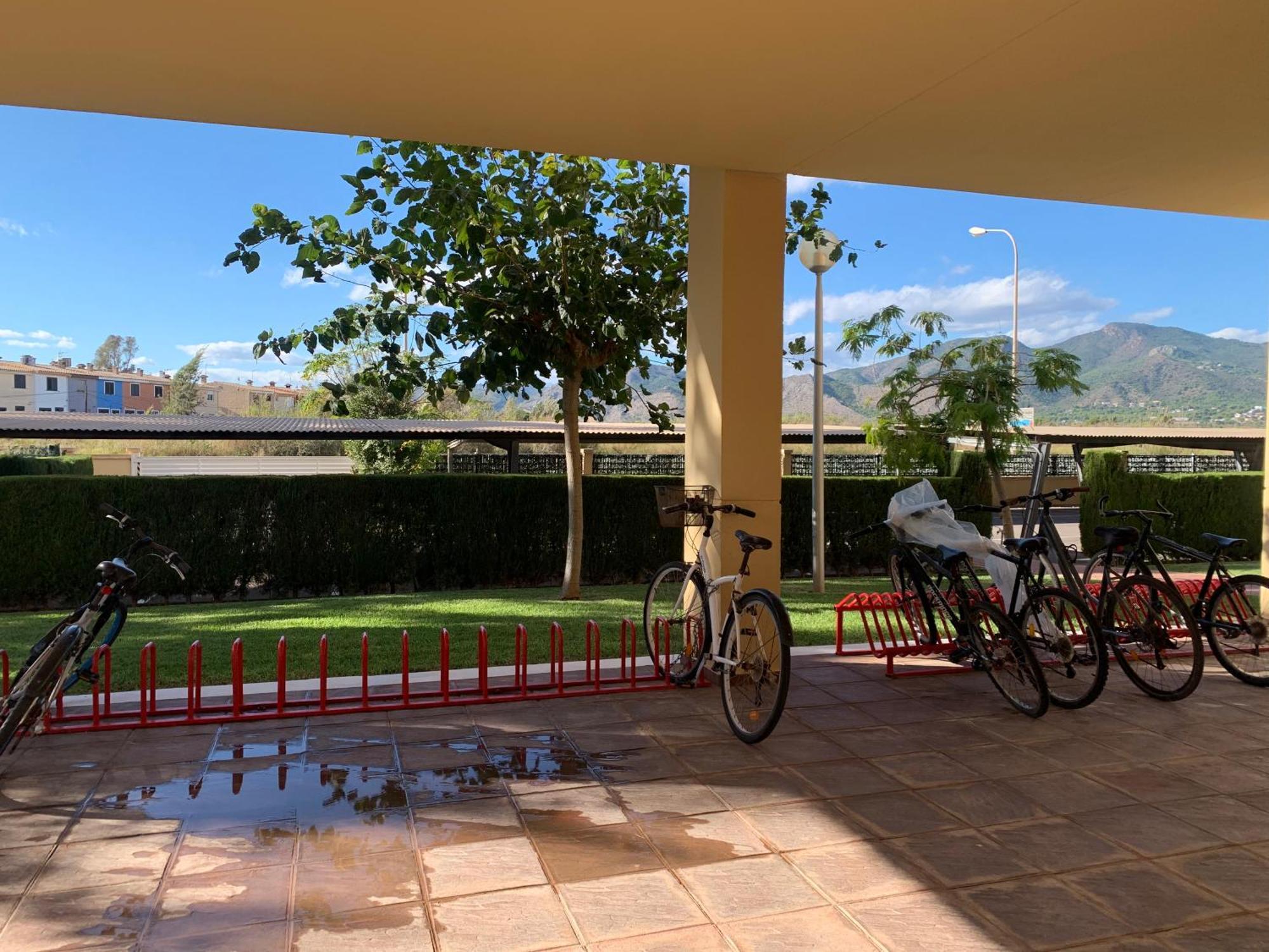 Apto Residencial En Benicasim 베니카씸 외부 사진